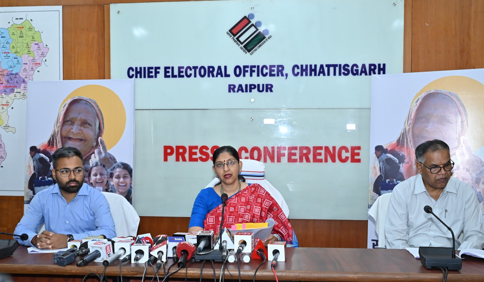 राजनांदगांव, महासमुंद और कांकेर लोकसभा में मतदान कल, 52 लाख से ज्यादा वोटर चुनेंगे सांसद, इस बार 7 फीसदी बढ़े मतदाता