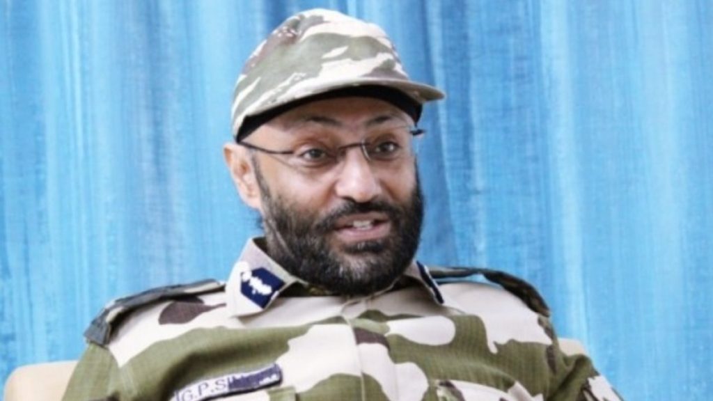 अनिवार्य सेवानिवृत्त किए गए IPS जीपी सिंह को बड़ी राहत, CAT ने बहाली का दिया आदेश&hellip;