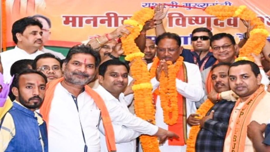 लोकसभा चुनाव 2024: समाज प्रमुखों से मिले सीएम साय, मांगा समर्थन, सरोज पांडेय को दी शेरनी की संज्ञा