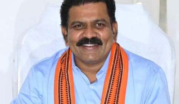 अल्पसंख्यकों की आबादी पर ईएसी-पीएम की रिपोर्ट पर डिप्टी सीएम विजय शर्मा का बड़ा बयान, कहा- हिंदुओं की संख्या कम होने से आएगी देश में अराजकता&hellip;