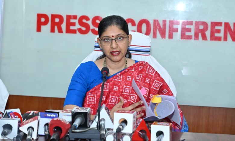 मतगणना हॉल में मोबाइल फोन, आईपेड, लैपटॉप, स्मार्ट वॉच, कैमरा, अन्य इलेक्ट्रॉनिक उपकरण, बीड़ी, सिगरेट और गुटका रहेगा प्रतिबंधित