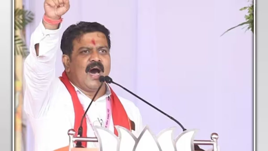 डिप्टी सीएम विजय शर्मा ने नक्सलियों के लीडर्स को मुख्य धारा में जुड़ने की दी सलाह, कहा- लक्ष्य उन्नति है, तो रास्ता एक हो सकता है&hellip;