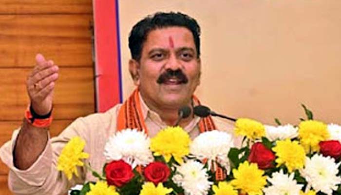 नक्सल प्रभावित क्षेत्रों में विकास के लिए हर संभव प्रयास कर रही विष्णुदेव सरकार &ndash; उपमुख्यमंत्री विजय शर्मा