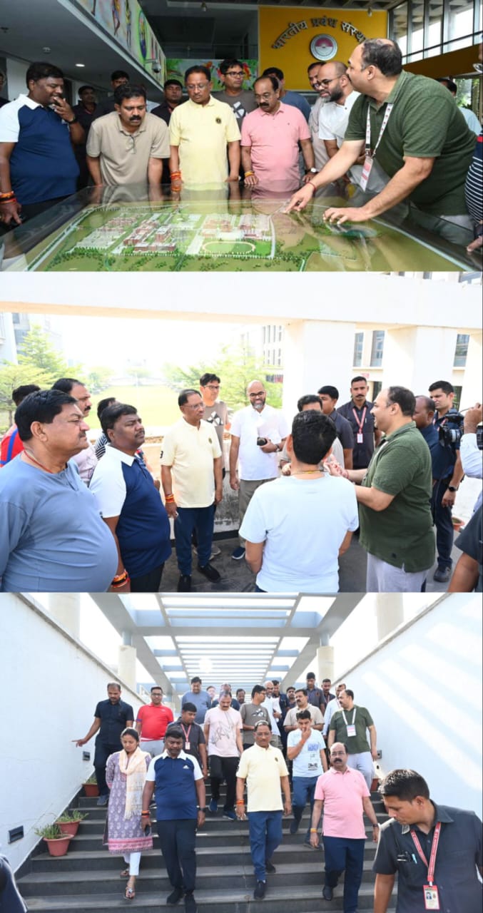 चिंतन शिविर का दूसरा दिन : सीएम विष्णुदेव साय ने मंत्रियों के साथ IIM परिसर का किया भ्रमण