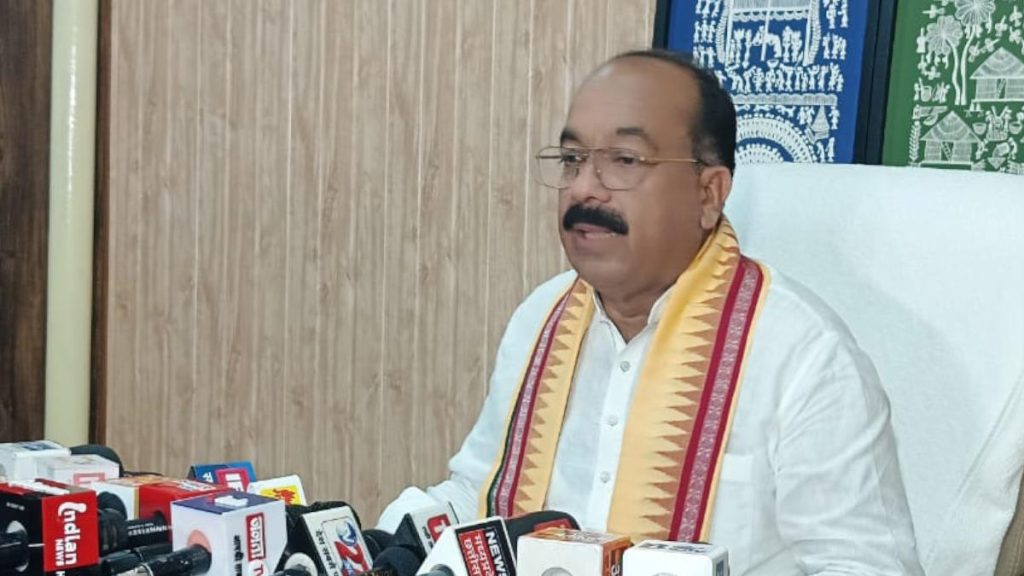 एक्जिट पोल के सवाल पर डिप्टी सीएम अरुण साव ने साधा निशाना, कहा-