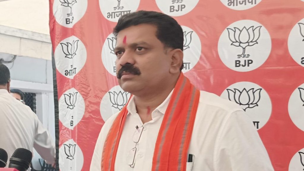 बलौदाबाजार हिंसा मामला: डिप्टी सीएम विजय शर्मा ने कहा- करोड़ों का नुकसान हुआ है, इसकी भरपाई आरोपियों से ही की जाएगी&hellip;