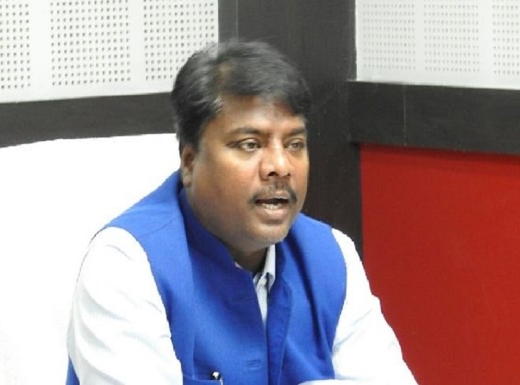 स्थानीय देवी-देवताओं के नाम पर होगा पौधरोपण क्षेत्रों का नाम: वन मंत्री केदार कश्यप