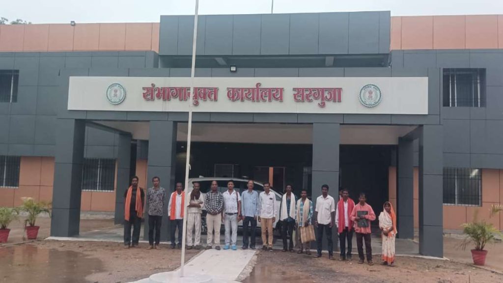 छात्रावास में विशेष संरक्षित जनजातियों की बच्चियों के साथ दुर्व्यवहार का मामला, जांच टीम पर समाज के पदाधिकारी ने लगाया गंभीर आरोप