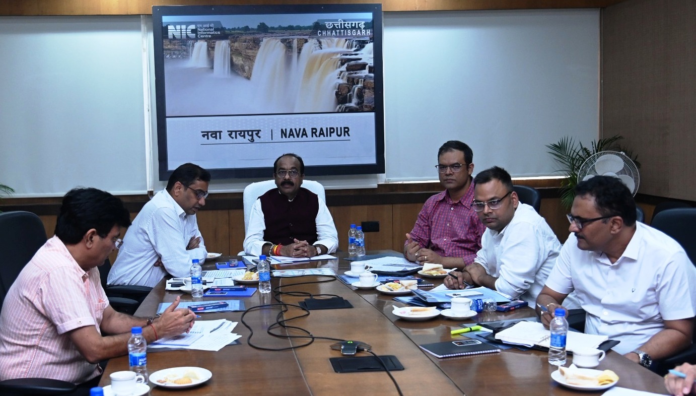 जनसमस्या निवारण शिविरों में मिल रहे आवेदनों को निराकृत करने बनाएं प्रभावी व्यवस्था &ndash; अरुण साव