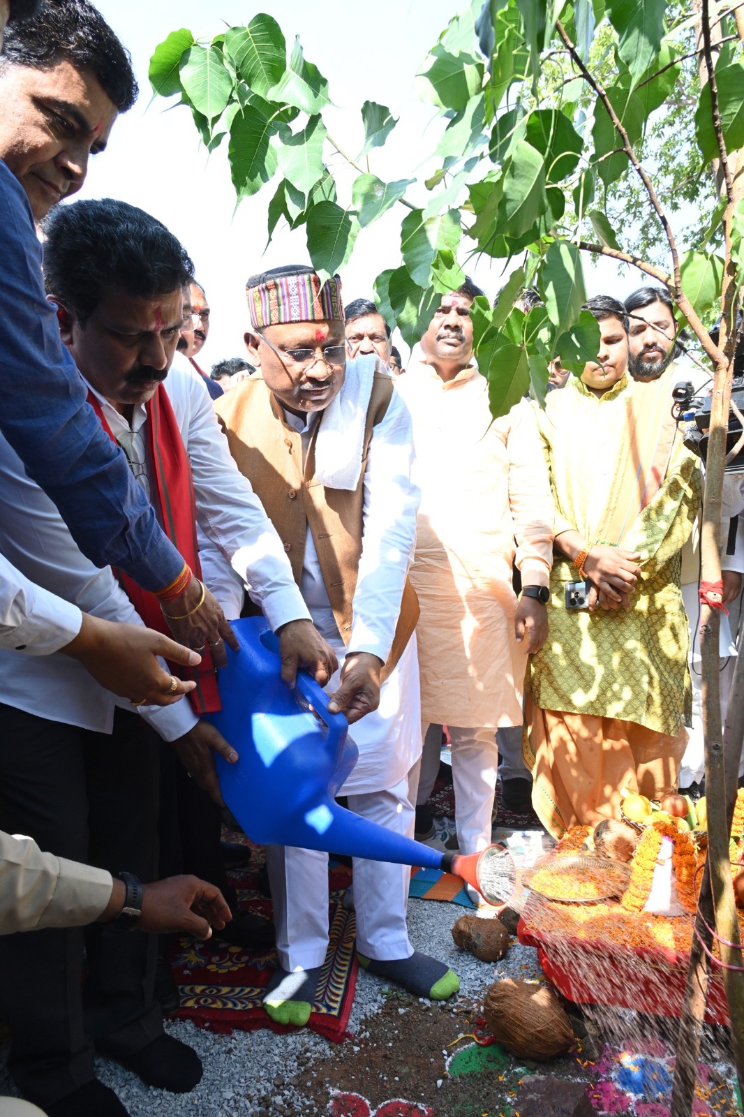 &rsquo;एक पेड़ मां के नाम&rsquo; यानि हरे-भरे स्वच्छ भविष्य का निर्माण