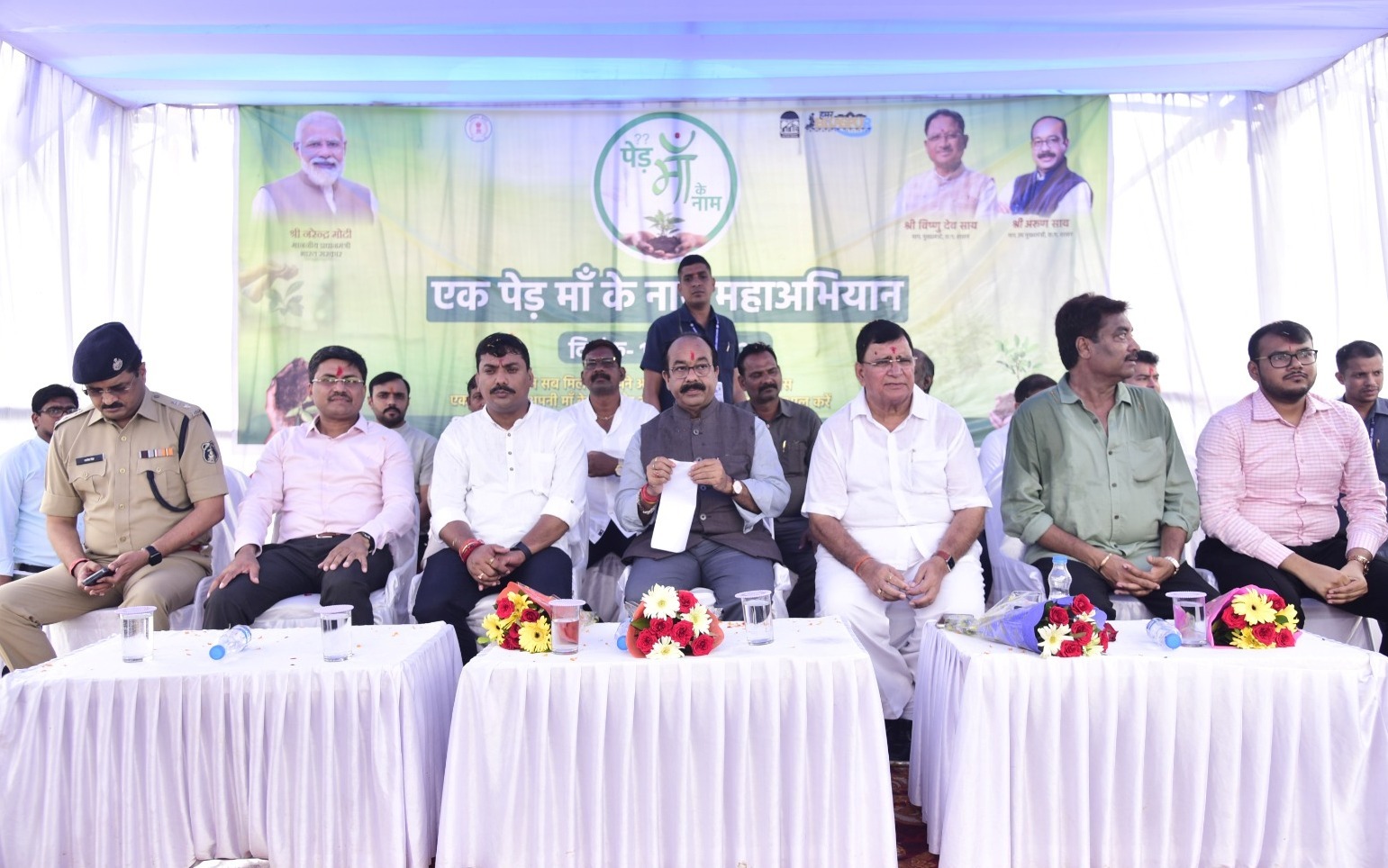 रिमझिम फुहारों के बीच सौगातों की बरसात- उप मुख्यमंत्री अरुण साव ने छह करोड़ रुपए से अधिक के विकास कार्यों की घोषणा की