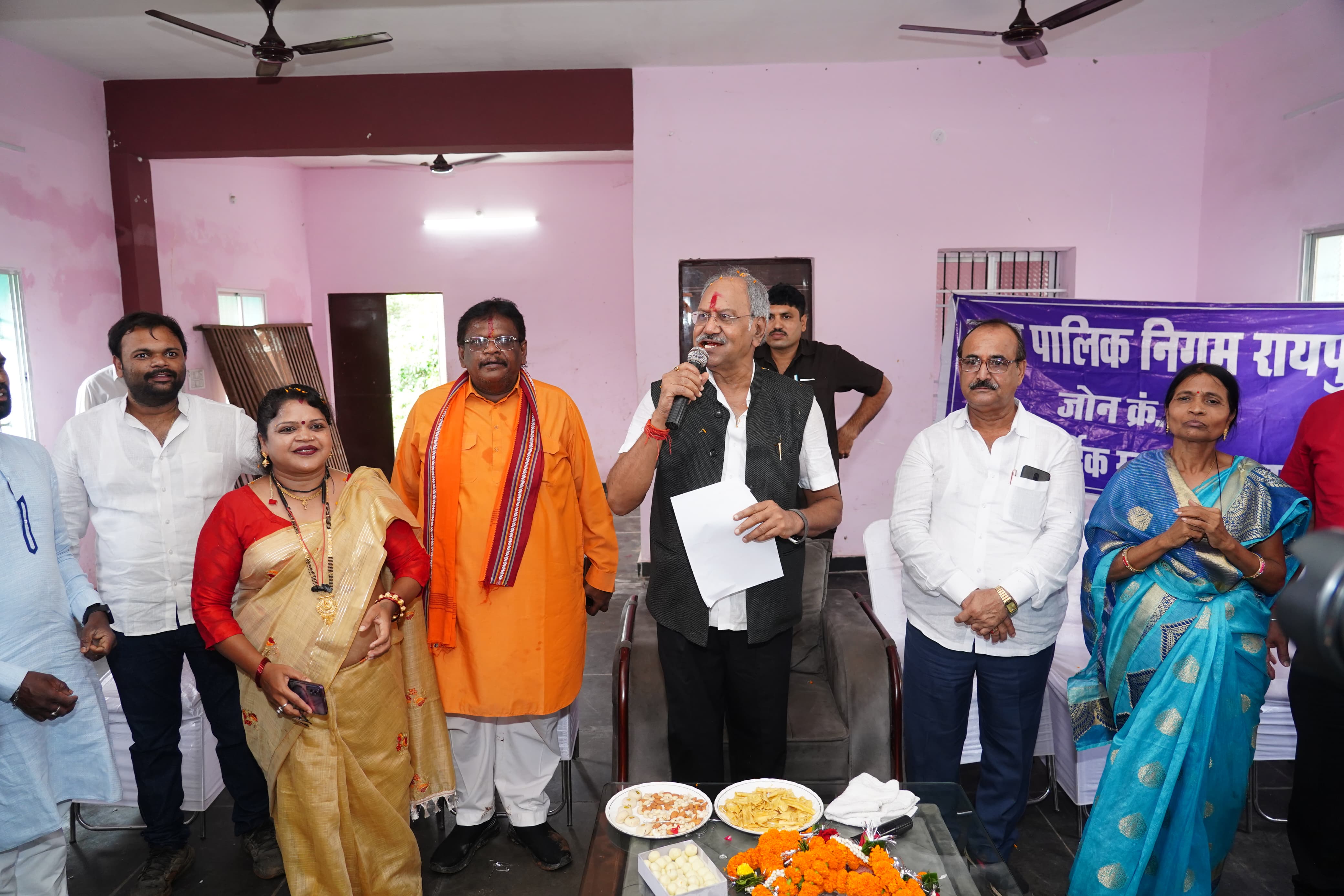 सांसद बृजमोहन अग्रवाल ने रायपुर दक्षिण को दी विकास की सौगात, किया 322 लाख के विकास कार्यों का भूमिपूजन किया