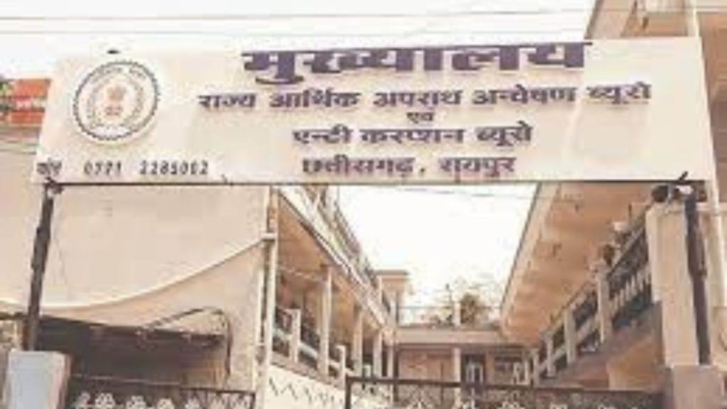 भ्रष्टाचार के खिलाफ ACB/EOW की कार्रवाई, 30 हजार रिश्वत लेते प्रभारी SDO को रंगे हाथों पकड़ा