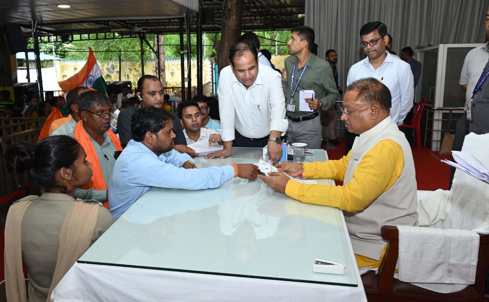 जनदर्शन में किसानों ने की शिकायत, केमिकल प्लांट से निकल रहा विषैला पानी, मुख्यमंत्री ने दिए कार्रवाई कर किसानों को राहत देने कलेक्टर बलौदाबाजार को दिए निर्देश