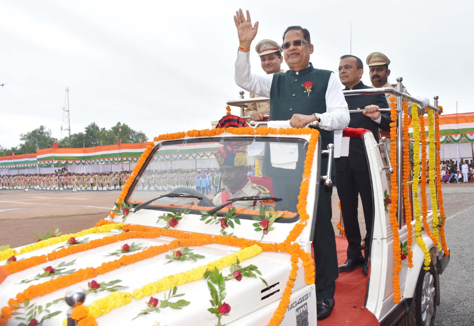 विधायक अमर अग्रवाल ने कवर्धा के मुख्य समारोह में ध्वजारोहण किया, जिले में हर्ष्षाेल्लास के साथ मनाया गया 78 वां स्वतत्रंता दिवस