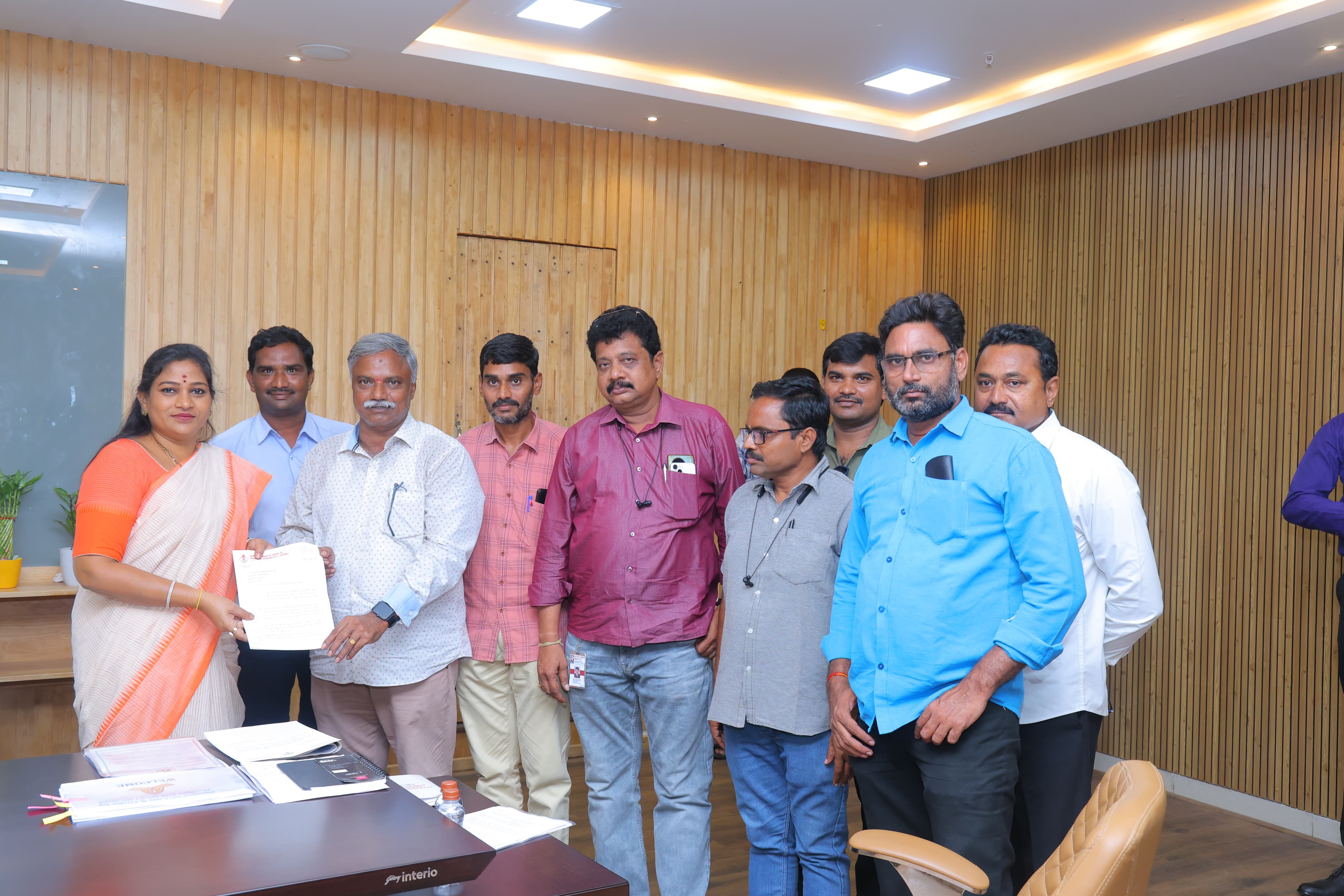 बस्तर के पत्रकारों के खिलाफ़ झूठे गांजा प्रकरण की पुनः जाँच करके वास्तविक तथ्यों को गृह विभाग आंध्र प्रदेश भेजा जायेगा, गृहमंत्री ने एसपी को दिए निर्देश