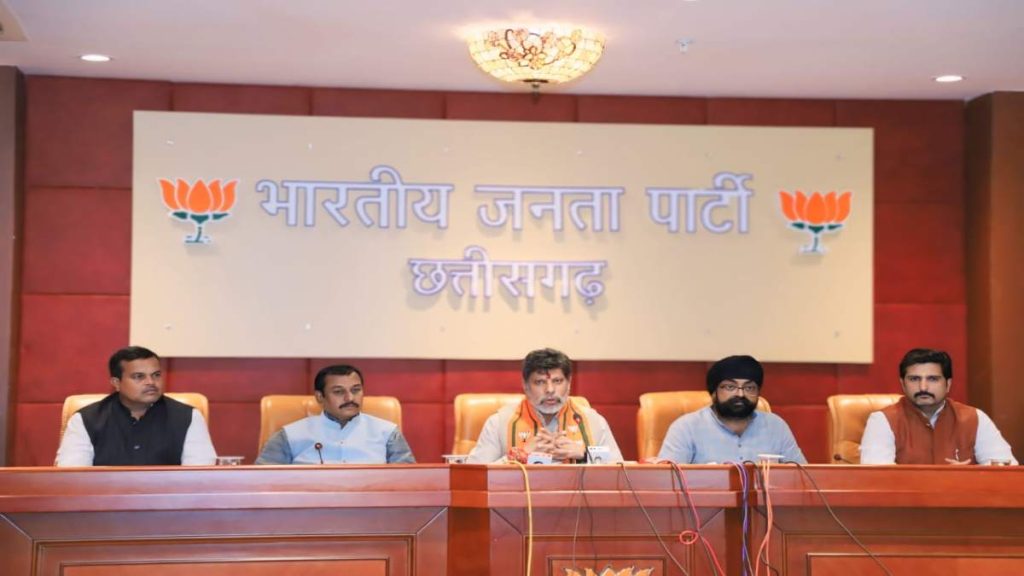 शराब घोटाले पर बीजेपी की पीसी : किरण देव ने कहा &ndash; कोर्ट के निर्णय से कांग्रेस के घोटाले का हुआ पर्दाफाश