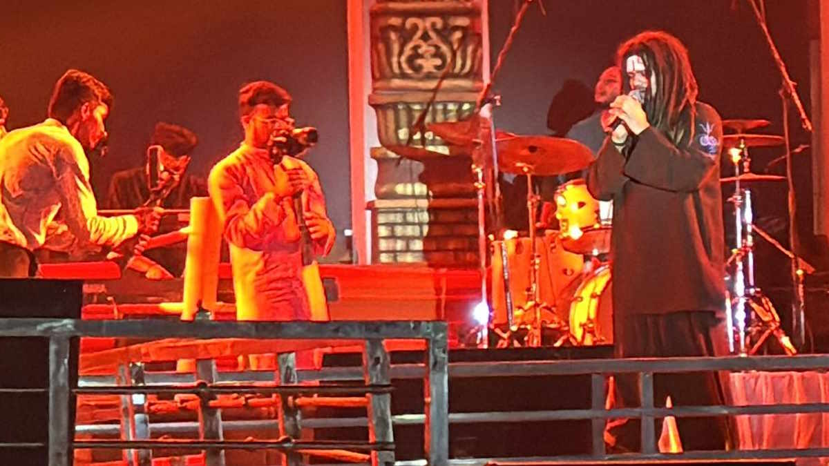 भोरमदेव महोत्सव का हुआ रंगारंग शुभारंभ, हंसराज रघुवंशी ने अपनी प्रस्तुति से दर्शकों का मोह लिया मन