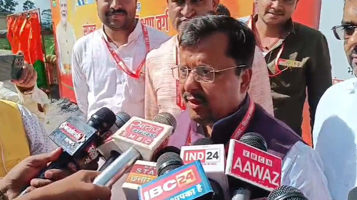 भाजपा प्रशिक्षण शिविर: प्रदेश प्रभारी नितिन नबीन ने कहा- हिन्दी हमारी राष्ट्रभाषा, सभी को करना चाहिए सम्मान&hellip;