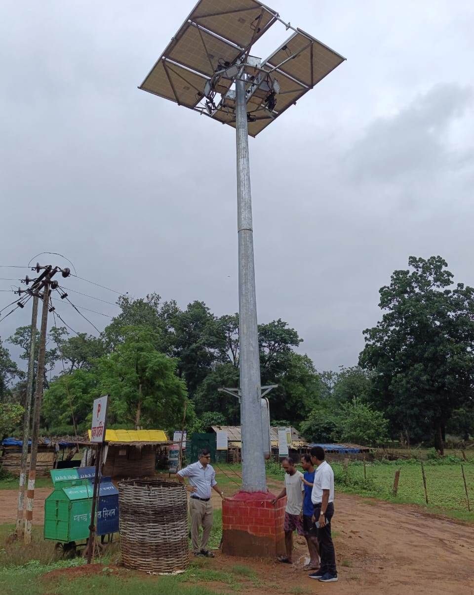 बस्तर का धुड़मारास गांव बना विश्वस्तरीय पर्यटन स्थल, मुख्यमंत्री विष्णु देव साय की पहल से गांव में सौर ऊर्जा परियोजनाओं का हुआ क्रियान्वयन