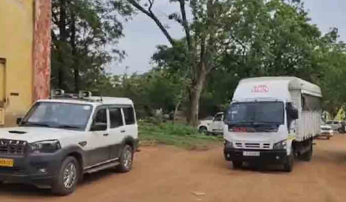 छत्तीसगढ़ से 30 बांग्लादेशी नागरिकों की वापसी, रायपुर पुलिस ने किया डिपोर्ट