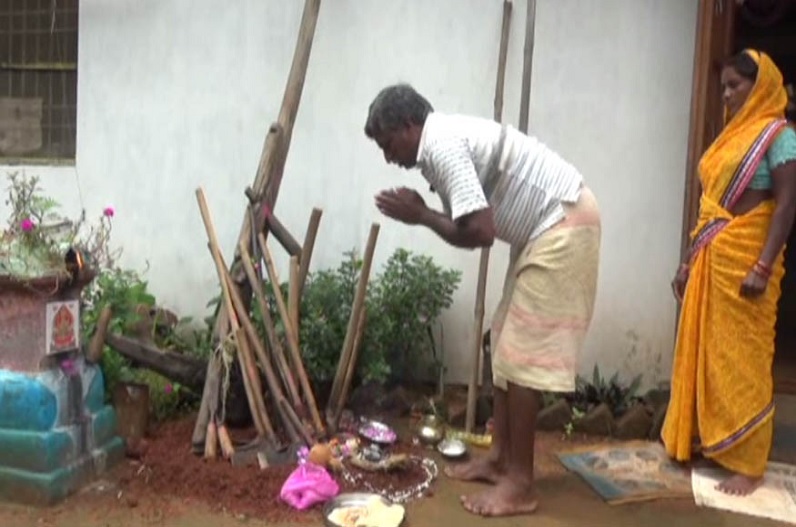 छत्तीसगढ़ के इस परंपरागत त्योहार के बारे में जानिये, आस्था और परंपरा के साथ हरेली का ये है खेती-किसानी से अनूठा संबंध