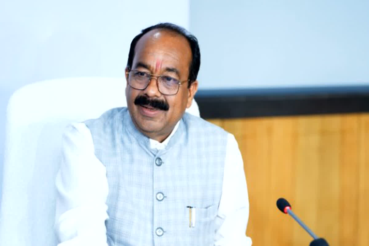 राजधानी रायपुर में 1 साल में बनेंगे 7 नए ओवरब्रिज : ट्रैफिक समस्या-हादसों में आएगी कमी, मंत्री अरुण साव ने कहा- विकास की रेखा और दिशा हैं सड़कें&hellip;