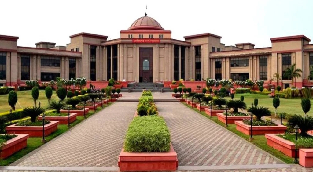 CIMS में खाना अस्वच्छ जगह रखे जाने के मामले पर हाईकोर्ट ने लिया संज्ञान