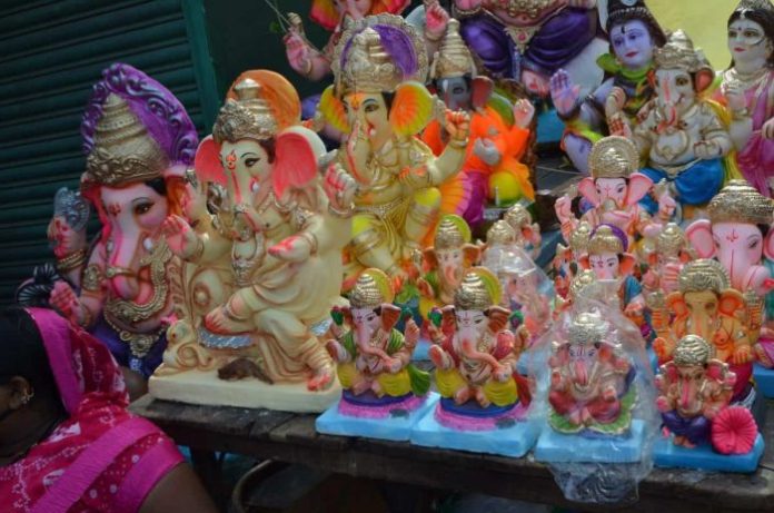 लाखेनगर मैदान में गणेश प्रतिमाओं की दुकानें लगाने के निगम ने दिए निर्देश