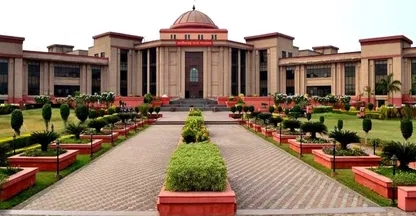 शिक्षकों के वेतनमान मामले में उच्च न्यायालय ने जताई नाराजगी, 15 सितंबर तक सरकार से मांगा जवाब