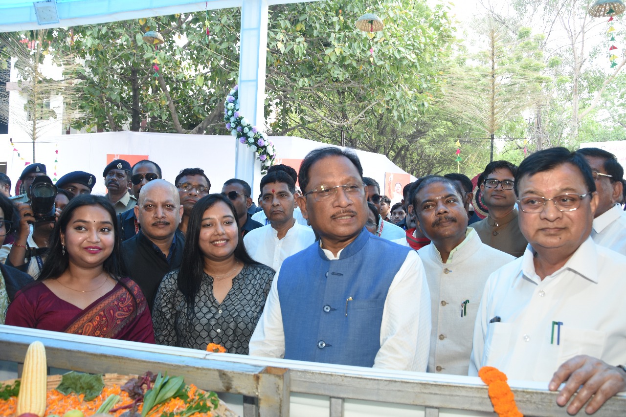 बालको ने मुख्यंमत्री के कोरबा आगमन पर लगाया स्टॉल,कंपनी की सामुदायिक विकास स्टॉल ने सभी का ध्यान आकर्षित किया