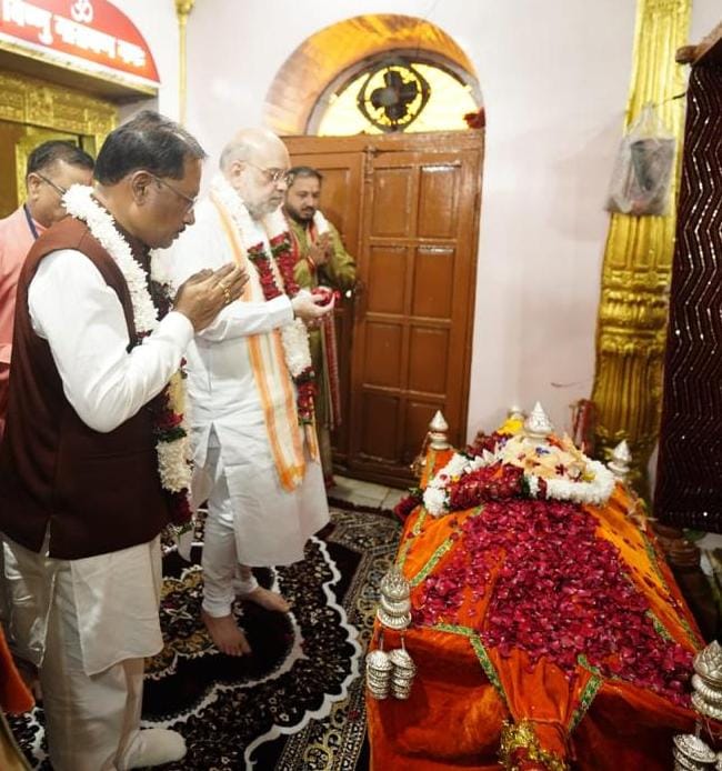 केंद्रीय गृहमंत्री अमित शाह ने किए मां दंतेश्वरी के दर्शन   