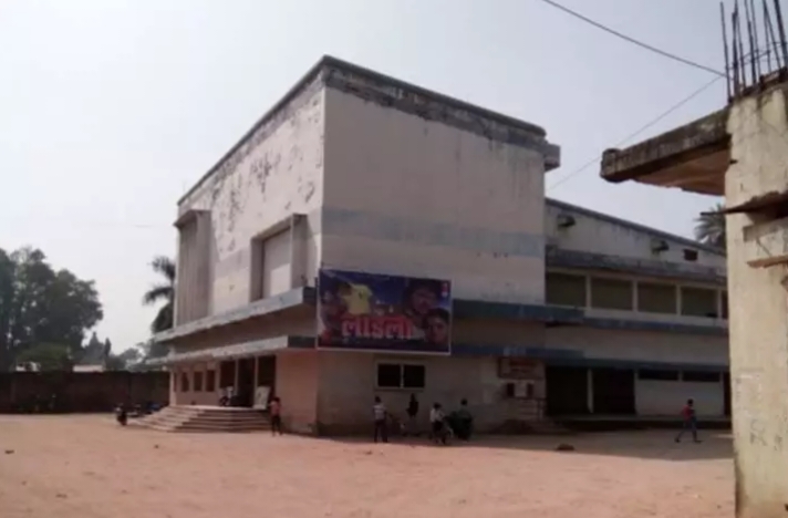 33 साल पुराने अलखनंदा टॉकीज केस में हाईकोर्ट का बड़ा फैसला  