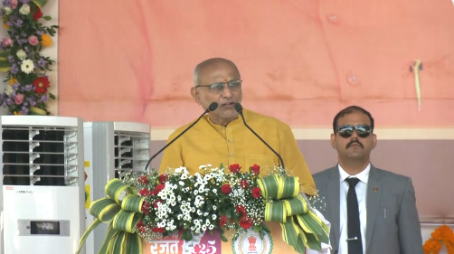 लखपति दीदी सम्मेलन में उपराष्ट्रपति ने की महिलाओं के नेतृत्व की सराहना, कहा&ndash; &ldquo;लोकतंत्र केवल संसद में नहीं, गांव-गांव में बसता है&rdquo;