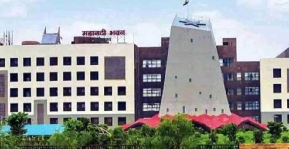 छत्तीसगढ़ सचिवालय सेवा के 5 सहायक अनुभाग अधिकारी बने अनुभाग अधिकारी&hellip;