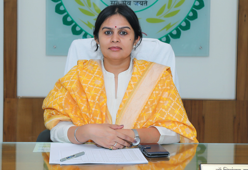 आंख के ऑपरेशन में लापरवाही मामले में बड़ी कार्रवाई की तैयारी, स्वास्थ्य विभाग ने तीन सदस्यीय जांच टीम बनायी, तीन दिन में मांगी हेल्थ कमिश्नर ने रिपोर्ट