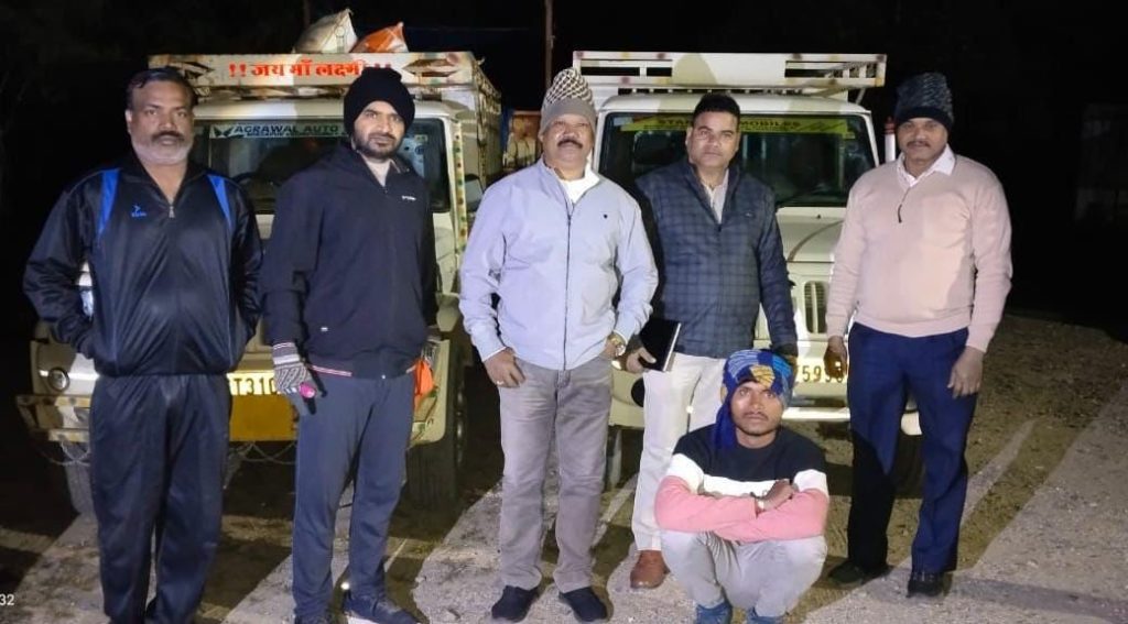 SDM ने धान के अवैध परिवहन को किया नाकाम, दो पिकअप को पकड़ा  