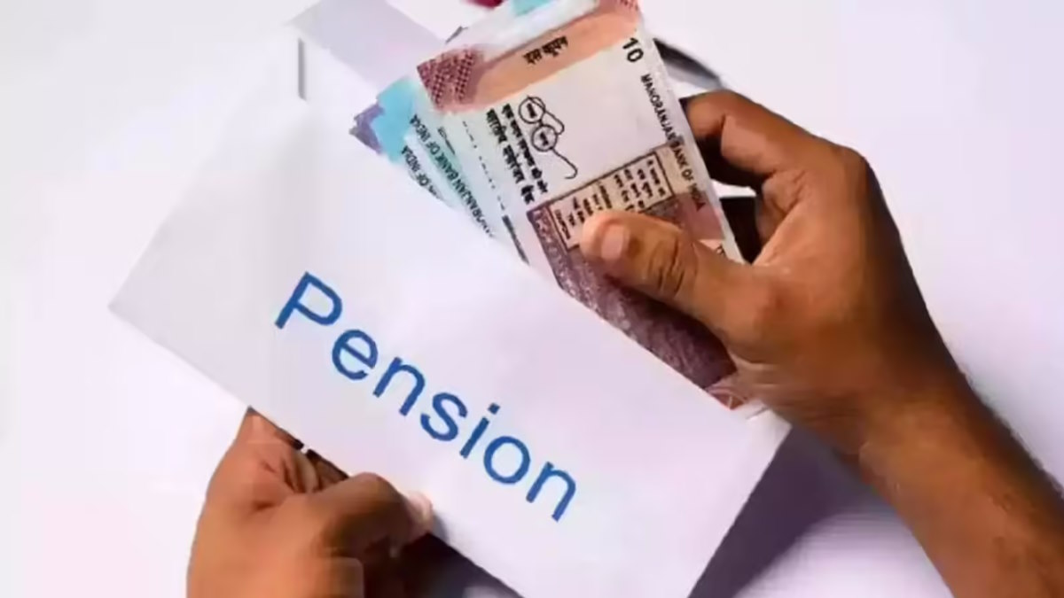 डिजिटल जीवन प्रमाणपत्र के लिए विशेष अभियान, पेंशनर अब किसी भी बैंक में जमा कर सकेंगे DLC&hellip;