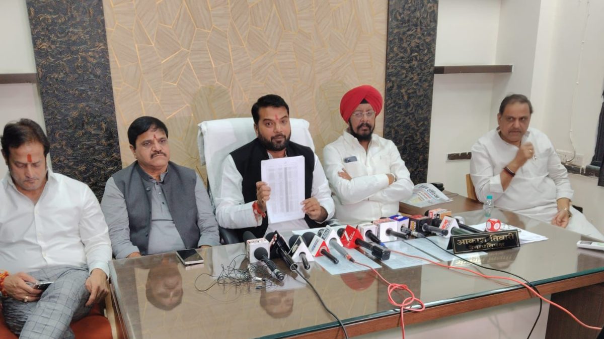 शहरी हितग्राहियों को महीनों से नहीं मिल रही PM आवास योजना की किश्त, कांग्रेस ने गड़बड़ी का लगाया आरोप