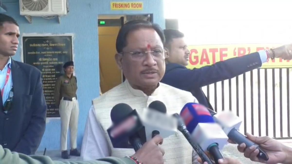 मुख्यमंत्री साय ने बीजपुर मुठभेड़ में शहीद जवानों को दी श्रद्धांजलि, कहा-