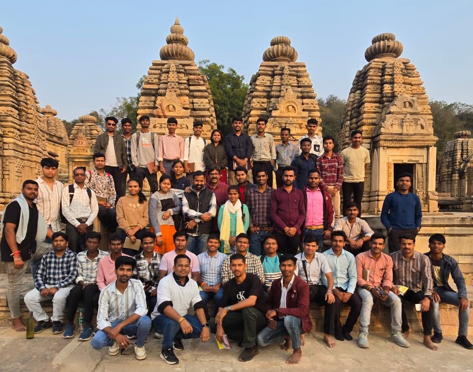 मुख्यमंत्री विष्णु देव साय की पर्यटन को प्रमोट करने विशेष पहल, राज्य के 45 युवाओं को मिला पर्यटन प्रबंधन का विशेष प्रशिक्षण