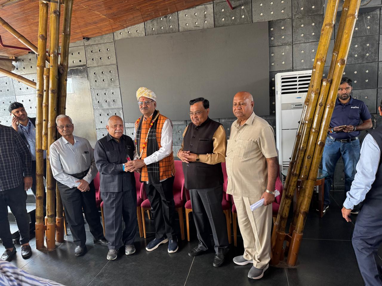 &ldquo;समाज तभी महान बनता है जब वह कमजोरों को संबल दे&rdquo;, बैंगलोर में सांसद अग्रवाल का प्रभावशाली संदेश