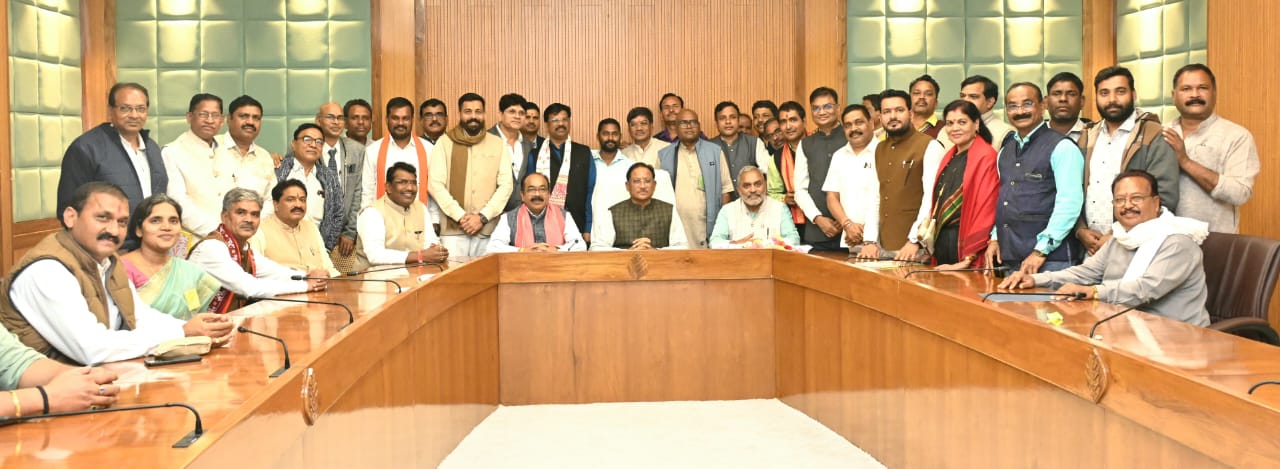 मुख्यमंत्री साय से साहू समाज के प्रतिनिधिमंडल ने की मुलाकात