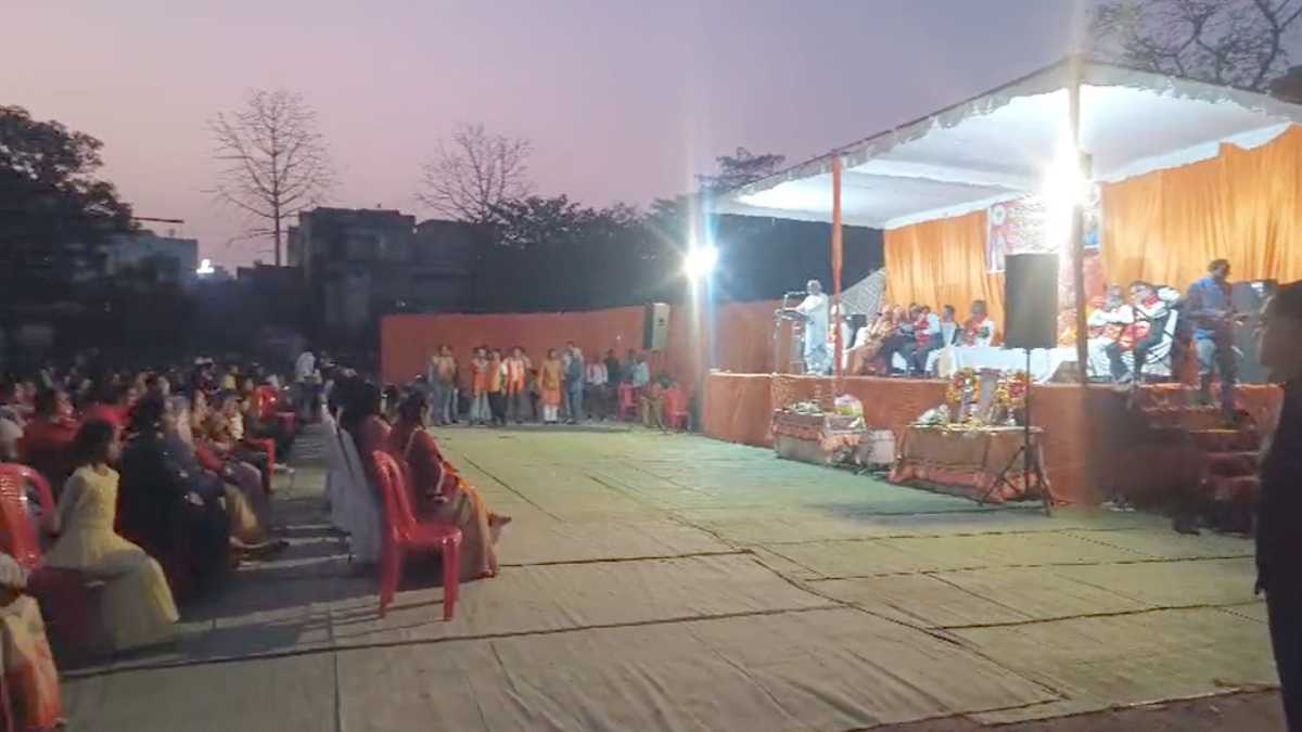 रायपुर में विराट हिंदू सम्मेलन : विहिप ने ग्रास मेमोरियल मैदान का नाम बदलने की उठाई मांग, सीएम के नाम विधायक को सौंपा ज्ञापन