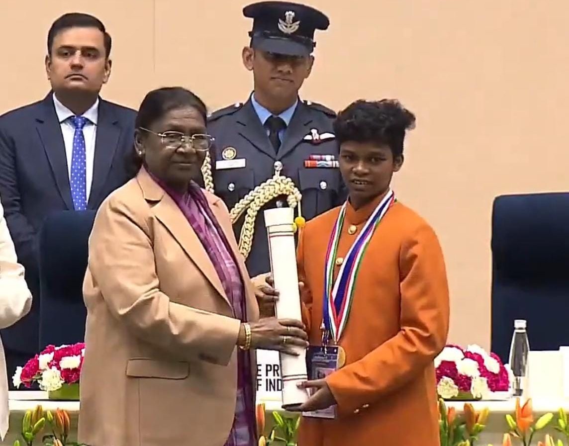 कोंडागांव की नन्ही योगिता ने छत्तीसगढ़ का बढ़ाया मान, राष्ट्रपति के हाथों मिला &ldquo;प्रधानमंत्री बाल पुरस्कार सम्मान&rdquo;