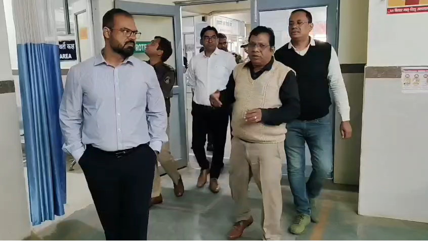 कलेक्टर ने किया CHC-NRC का इंस्पेक्शन: गंदगी व लापरवाही पर जताई नाराज़गी