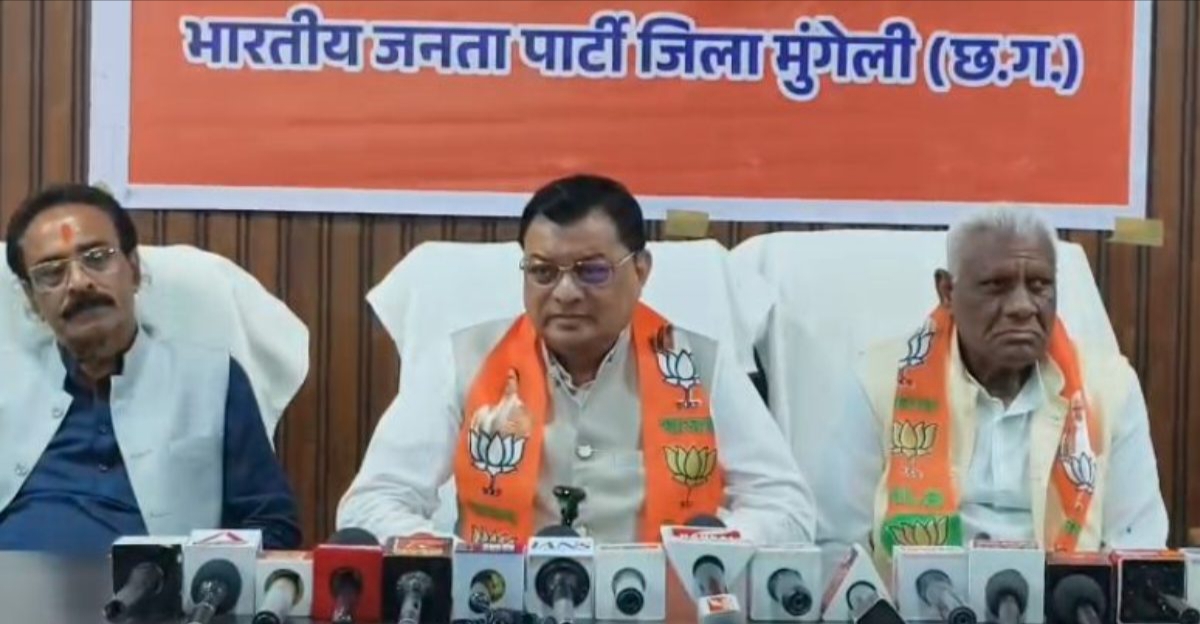 मनरेगा नाम विवाद पर मंत्री देवांगन का कांग्रेस पर हमला, बोले&mdash; गांधी जी के सम्मान में लिया गया फैसला