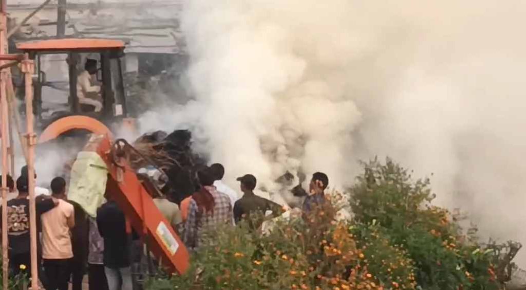 दुर्ग में धार्मिक कथा के दौरान पैरावट में लगी आग, दमकल की त्वरित कार्रवाई से बड़ा हादसा टला