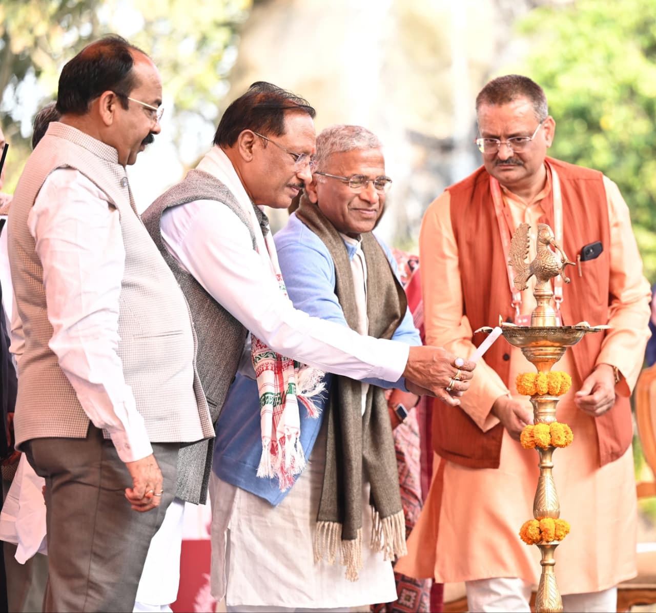 गणतंत्र के अमृतकाल में साहित्य उत्सव का आयोजन हमारी समृद्ध सांस्कृतिक चेतना का प्रतीक: मुख्यमंत्री विष्णु देव साय