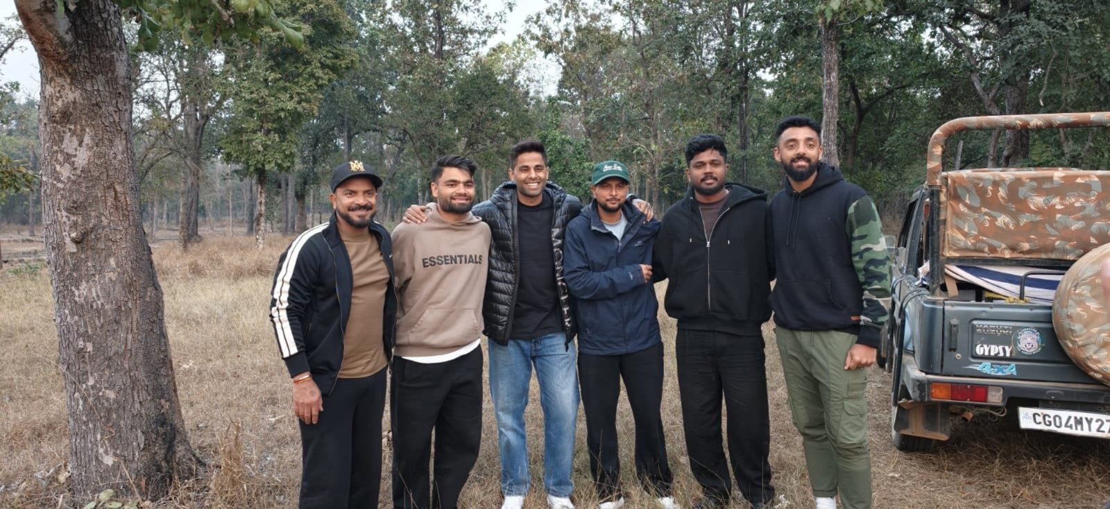 भारतीय क्रिकेट टीम के खिलाड़ियों का जंगल भ्रमण, बार नवापारा अभयारण्य में वन्य जीवन का निकट से किया अनुभव&hellip;